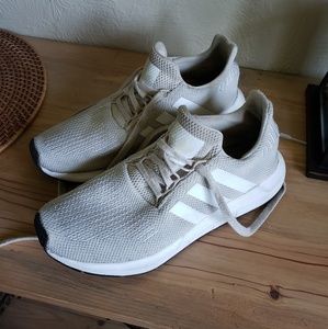 Adidas cloudfoam shoes
